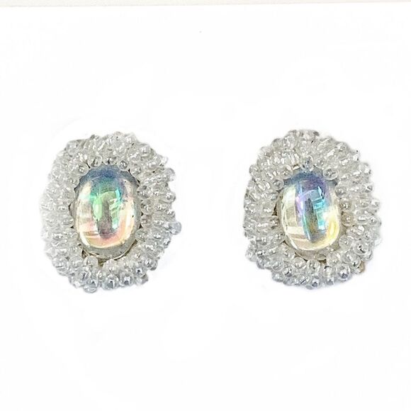 White iridescent hand beaded pierced earrings fabulous colors and artist design - Picture 5 of 15